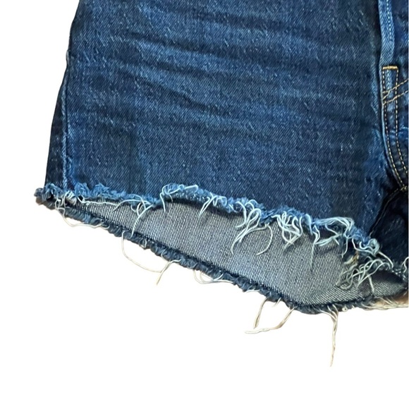 Levi’s 501 medium wash button fly cut off denim shorts - Picture 6 of 11